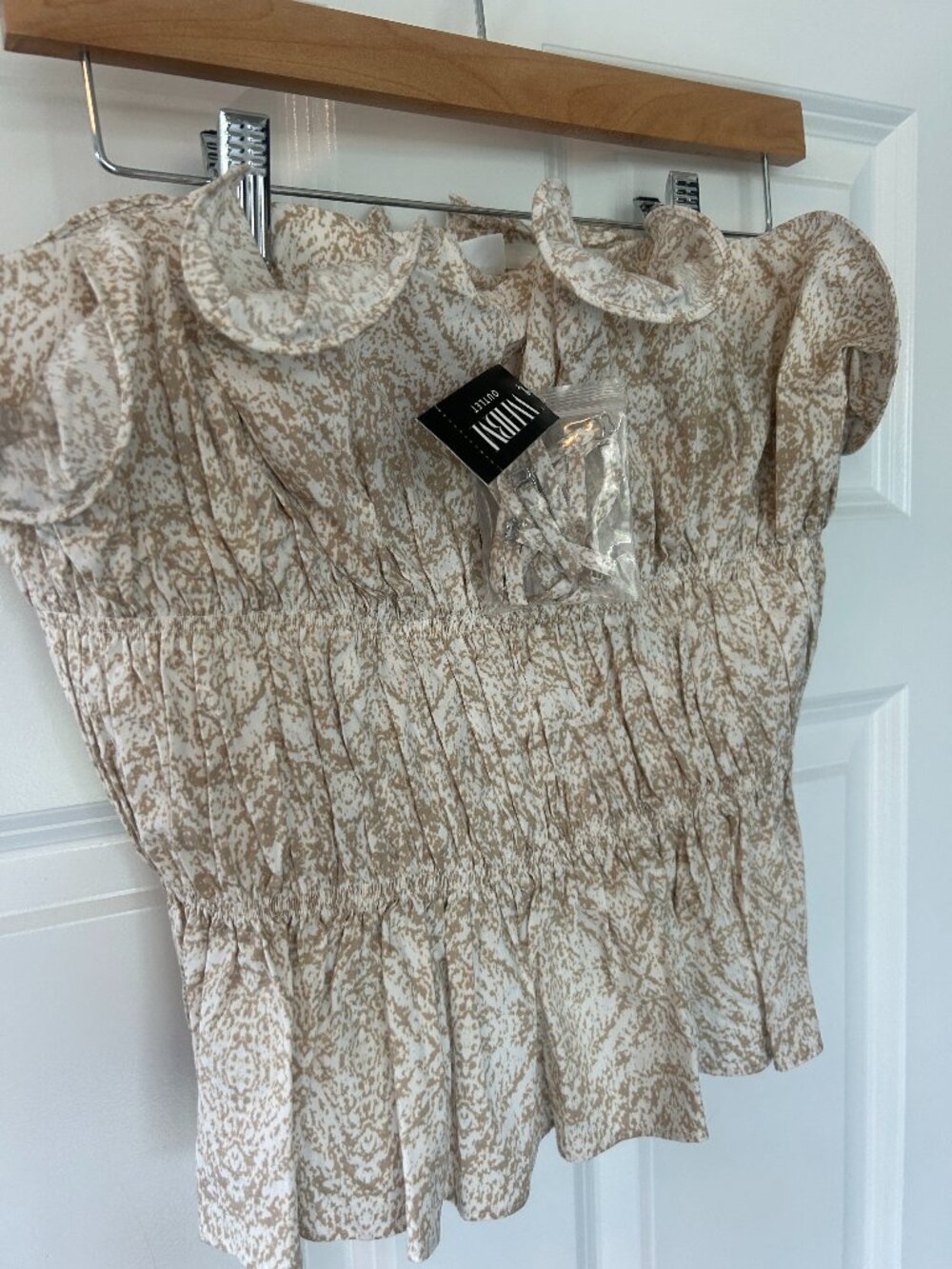 nwt WHITE HOUSE BLACK MARKET frill detail bustier top size 8
